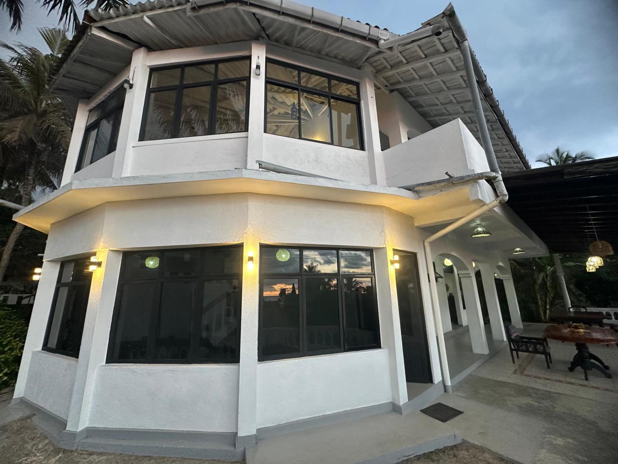 White Hill Hotel Unawatuna Exterior photo