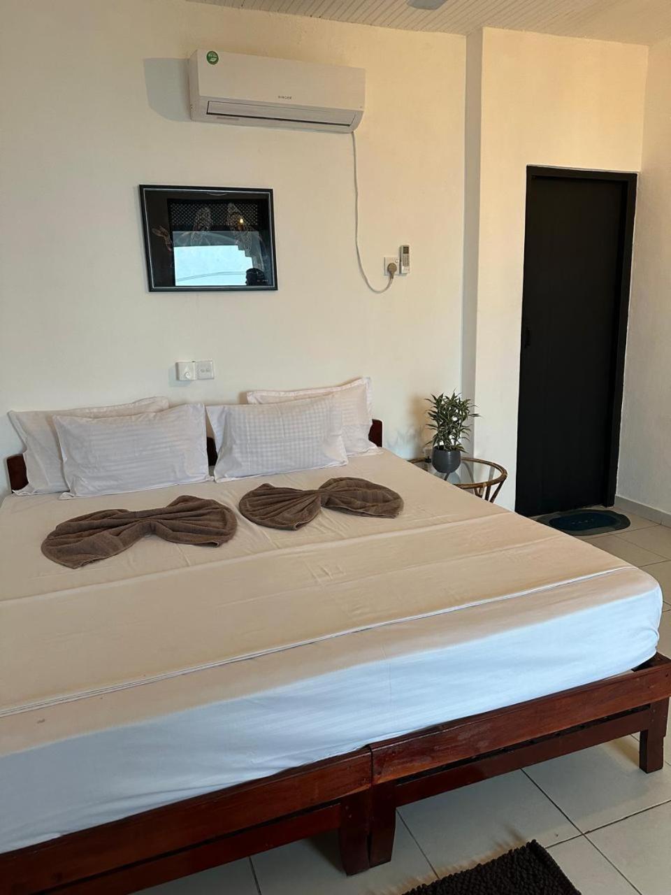 White Hill Hotel Unawatuna Exterior photo
