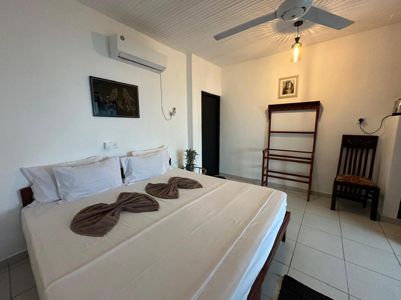 White Hill Hotel Unawatuna Exterior photo